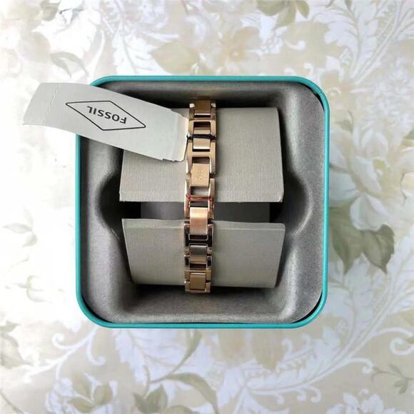 Fossil BQ3517 Karli Mini Three-Hand Rose Gold-Tone Stainless Steel Watch